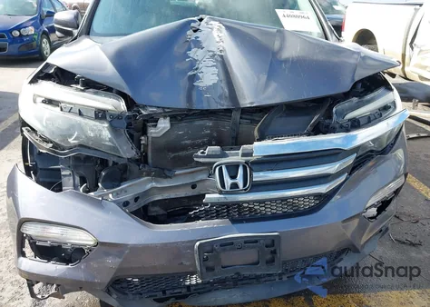 2017 Honda Pilot Ex-L z USA, uszkodzony, nr VIN 5FNYF5H58HB018337